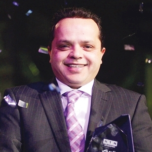 سرقة محمد هنيدي