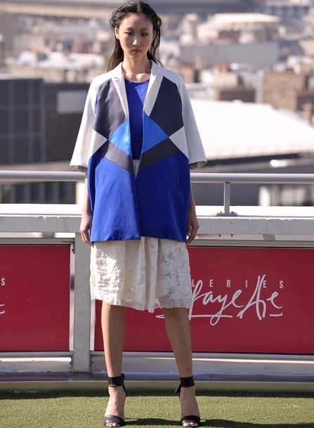 Christine Phung من عروض باريس لربيع وصيف <strong>2014</strong>