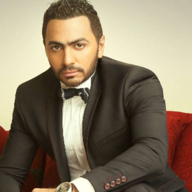 تامر حسني (32)