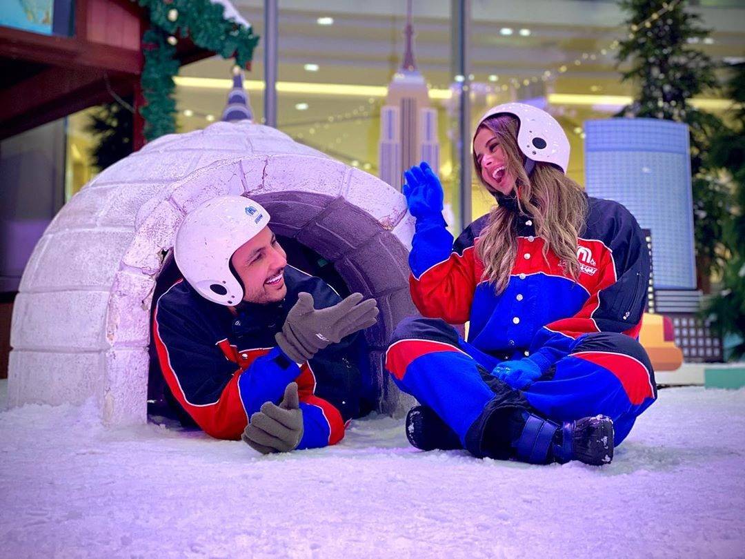 بعد حذف صورهما.. أخبار عن انفصال منة عرفة وعلي غزلان