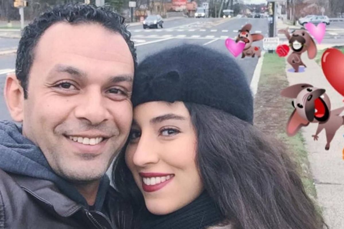 بصورة من الخطوبة وتعليق غريب.. أيتن عامر تتحدث عن زواجها