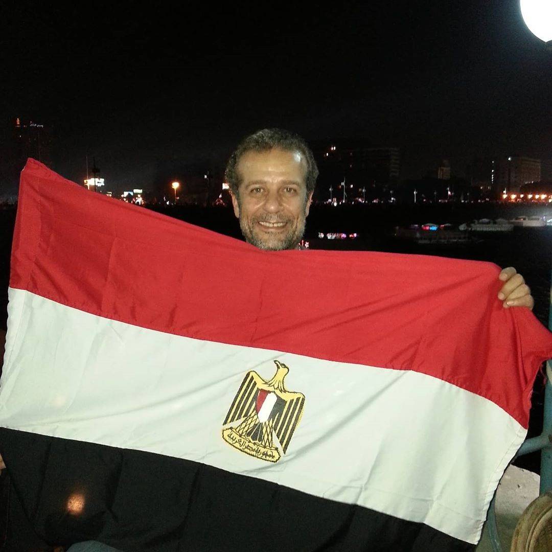 بالفيديو - شريف منير يتعرض للسرقة: 