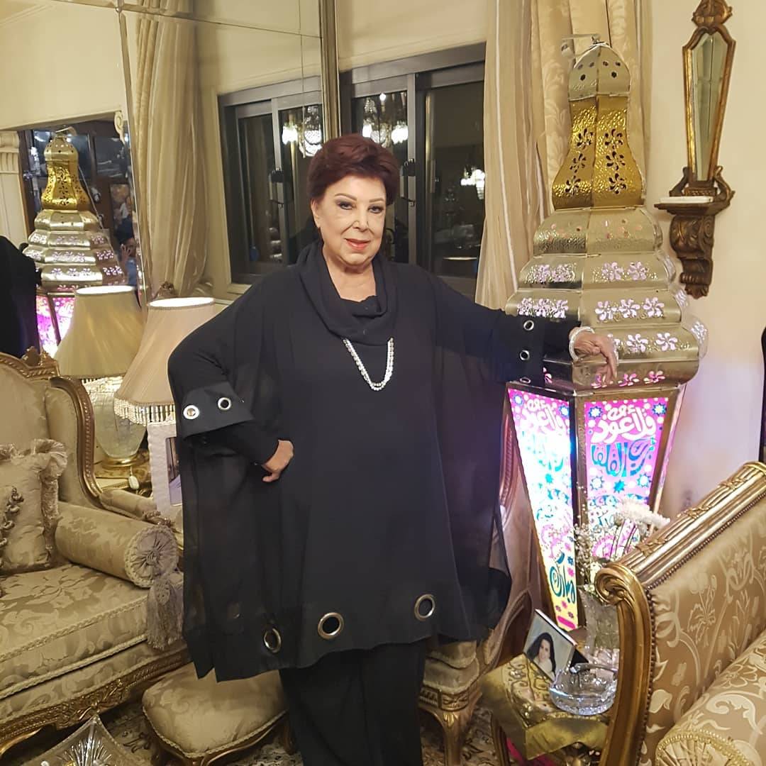 طبيب يوضح آخر تطورات حالة رجاء الجداوي الصحية