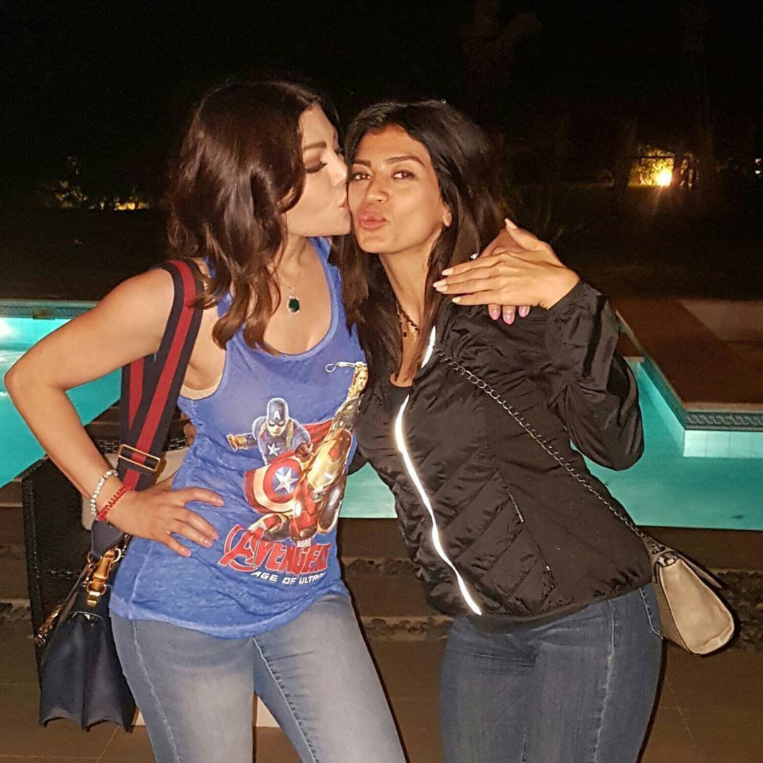 مخرجة آخر مسلسلات هيفاء وهبي تعلن إصابتها بكورونا