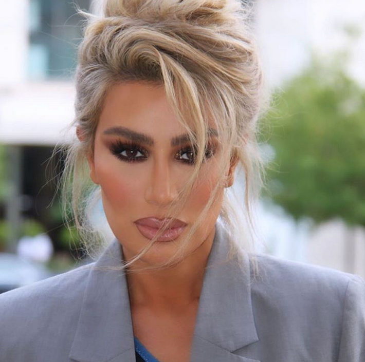 هجوم قاس على مايا دياب بسبب السيدة فيروز