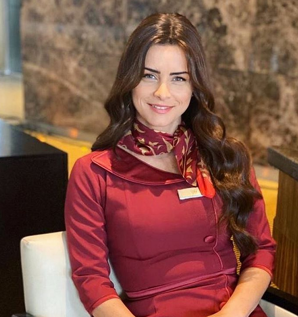 بالصورة – تعرفوا إلى والد نور اللبنانية... هل ورثت جمال عينيها منه؟