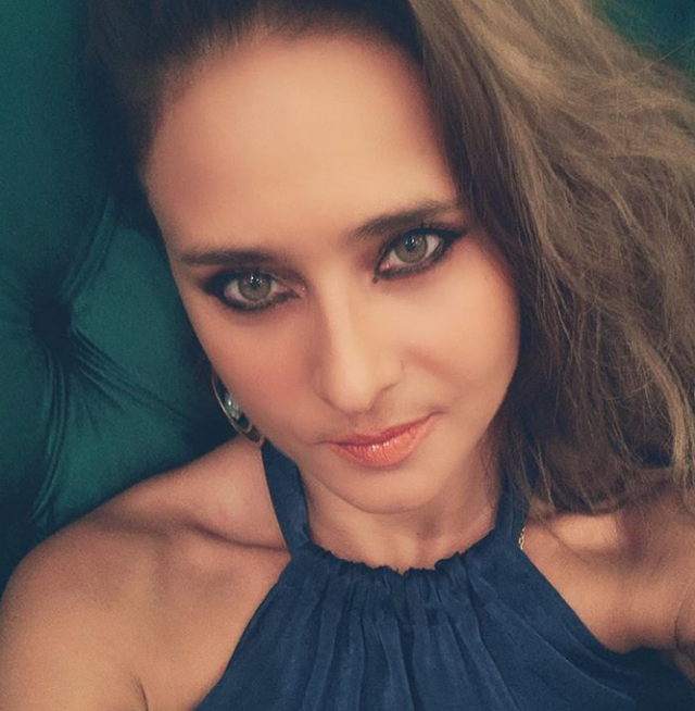 إليكم فارق العمر المحتمل بين نيللي كريم وخطيبها