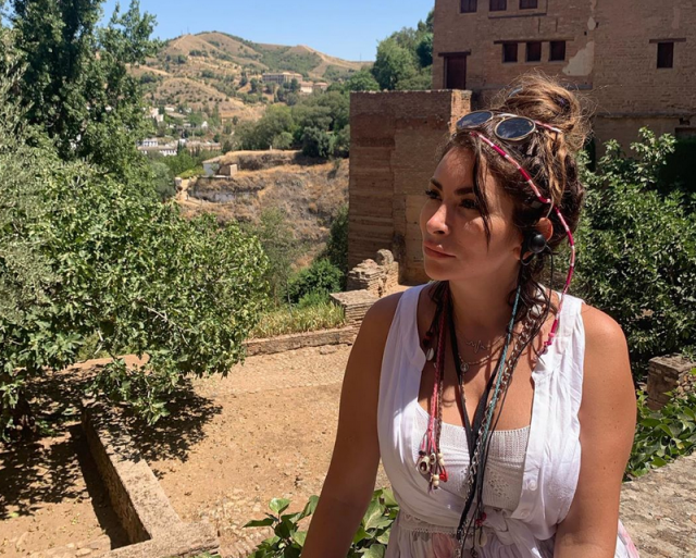 بالفيديو – هكذا تحضر ديمة بياعة طبق الكبة المحشوة الصعب