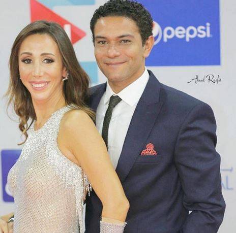 بالفيديو - آسر ياسين رزق بطفله الثالث خلال التصوير