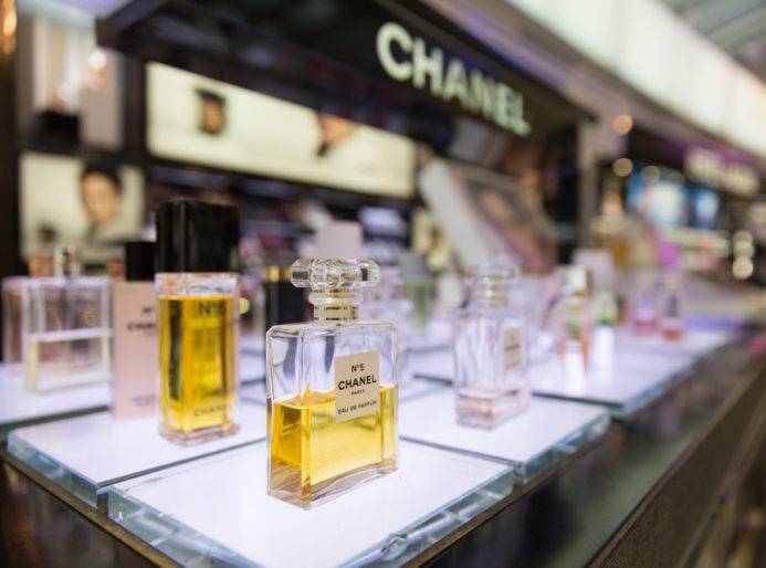 Chanel تحافظ على الطبيعة في عرضها الجمالي المقبل