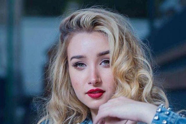 بالفيديو - أول تعليق من هنا الزاهد بعد القبض على المتحرشين بها