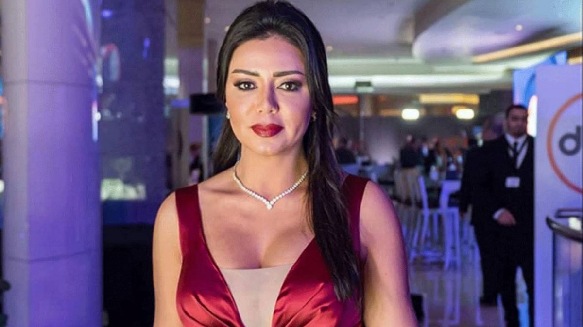 4 نجمات أحدثن ضجة بملابس البحر!