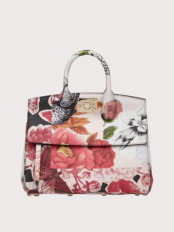 حقيبة من سلفاتوري فيراغامو