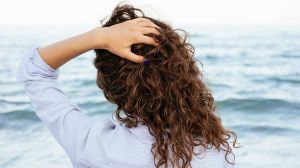 4 نصائح لحماية شعرك هذا الصيف