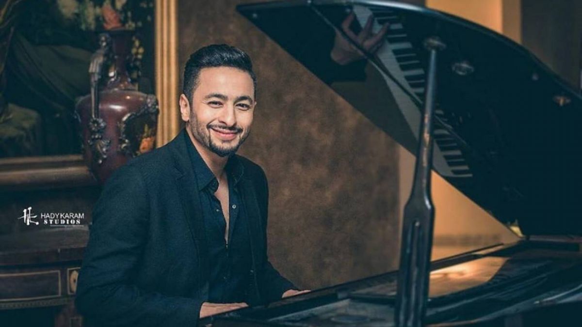 4 نجوم عرب فقدوا أمهاتهم في تموز