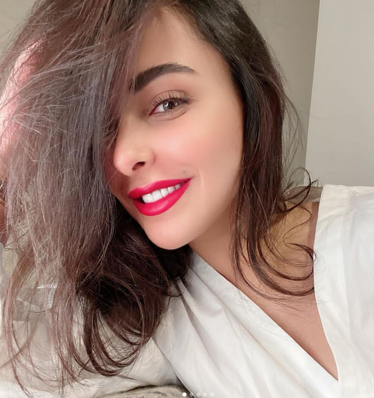 بالفيديو – هجوم على ميس حمدان واتهامها بالتنمر بسبب تقليد هذه الشخصية