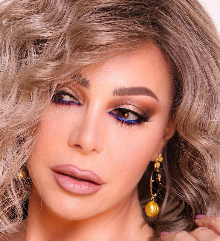 بالصورة - سخرية قاسية من سوزان نجم الدين بسبب طريقة تعزيتها حمادة هلال