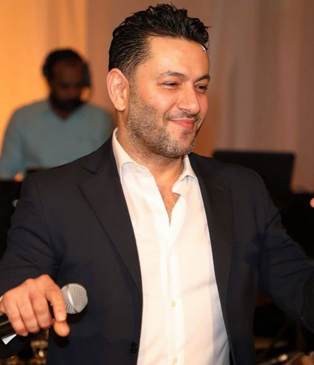 بالصورة – تعرفوا إلى والدة زياد برجي وكيف يتحول معها إلى طفل