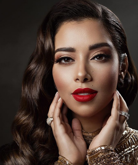 في صورة قديمة – هل تغيرت ملامح بلقيس كثيراً من بداياتها إلى اليوم؟