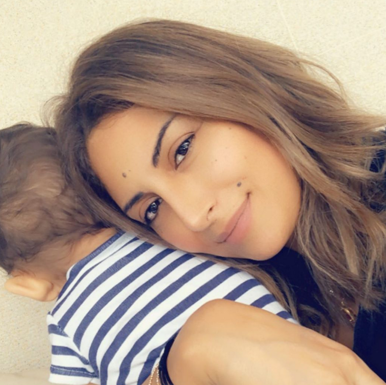 بعد عامين على ولادته... أول صورة يظهر فيها وجه ابن رويدا عطية