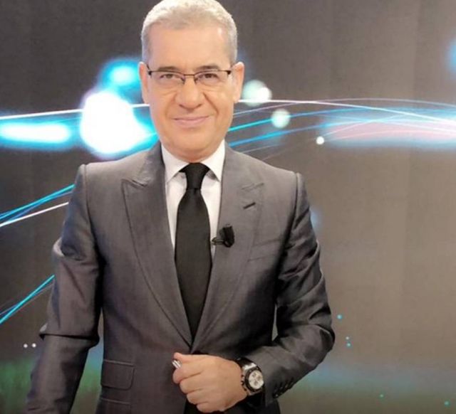 بالصورة -  كيف كان شكل مصطفى الآغا قبل 20 عاماً؟