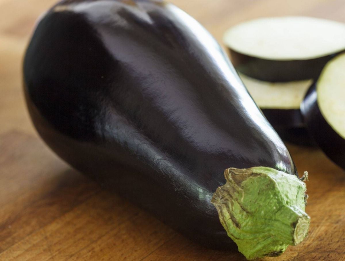 جربوا وصفة ماء الباذنجان وعصير الليمون لإنقاص الوزن