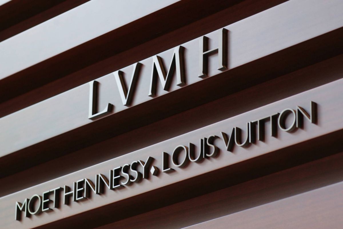للمرة الأولى - جائزة LVMH تعلن المفاجأة الكبرى... لا حفل هذا العام