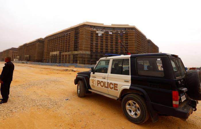 فنانة مصرية تقتل زوجها بزجاجة بعد ضربه لها