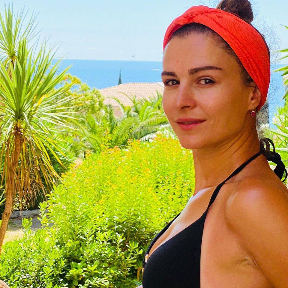 بالصور - سوسن ارشيد تطل على الجمهور بـ