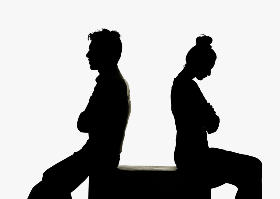 زوجة نجم عالمي تعترف بخيانتها له على الهواء