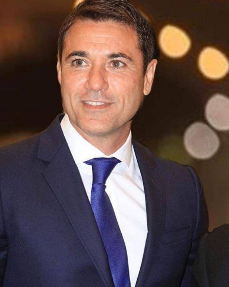 بالفيديو - أحمد عز يكشف عن مفاجأة في 