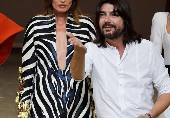 Stephane Rolland يطلق مجموعة خريف وشتاء 2020-2021: 