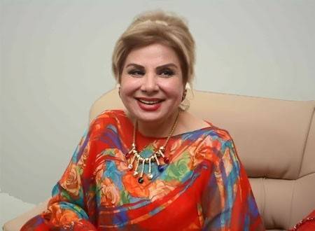 بالصور – الشبه بين فاديا عبد الغني وابنتها يلفت الأنظار