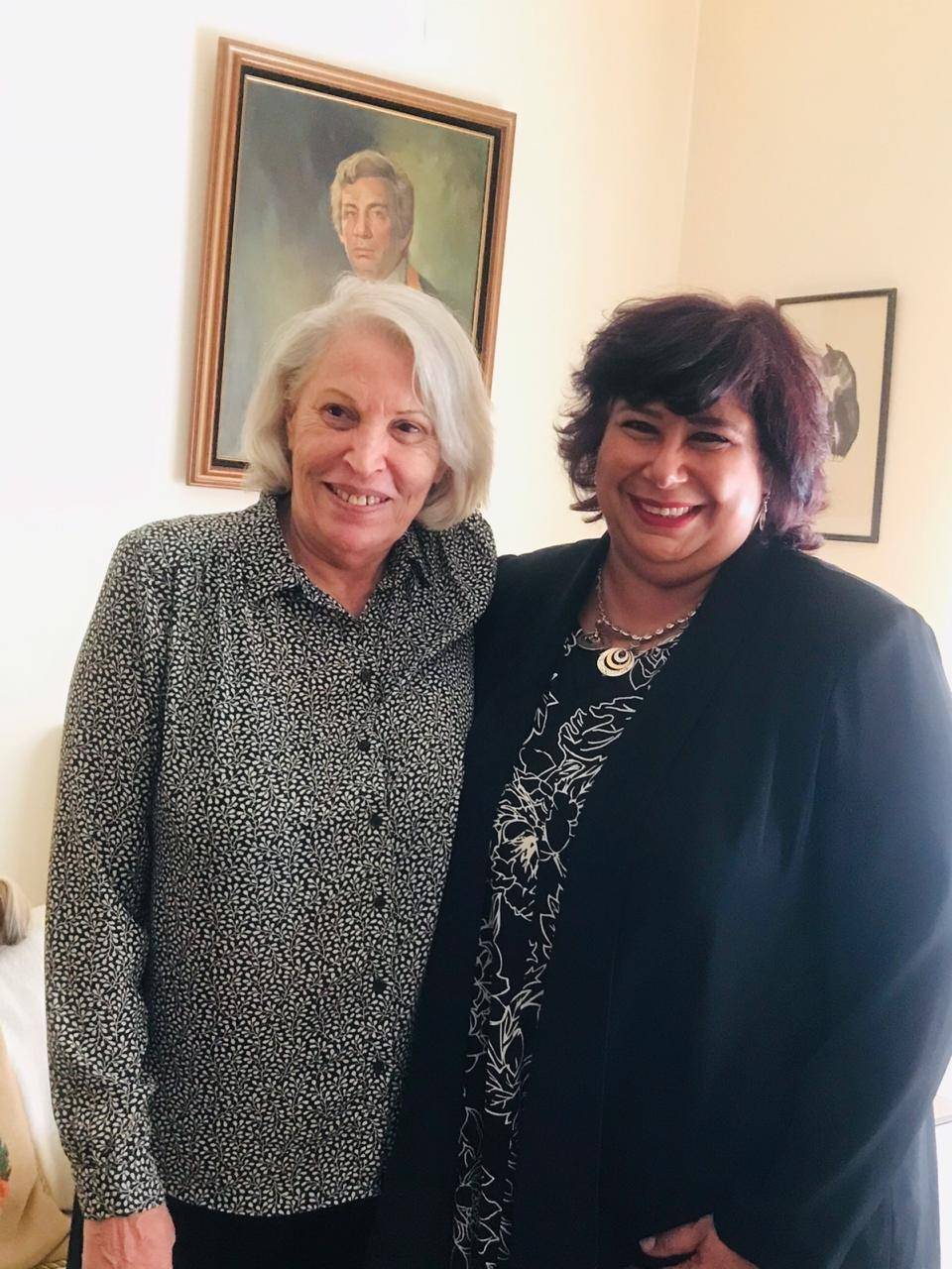 بالصورة- الظهور الأول لفريدة فهمي بعد وفاة محمود رضا