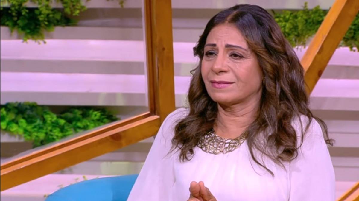 بالفيديو  - عفاف مصطفى تبرر ما قالته عن عبد الرحمن أبو زهرة: 