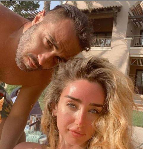 بالصور - أحمد فهمي يكشف عن حالته النفسية السيئة وهنا الزاهد تتدخل