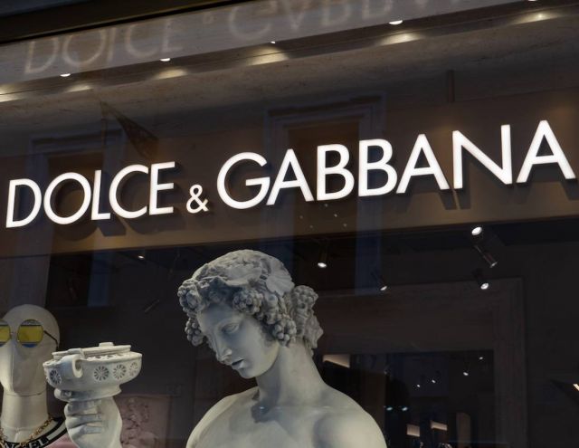 Dolce And Gabbana بين عروض خريف النساء وربيع الرجل