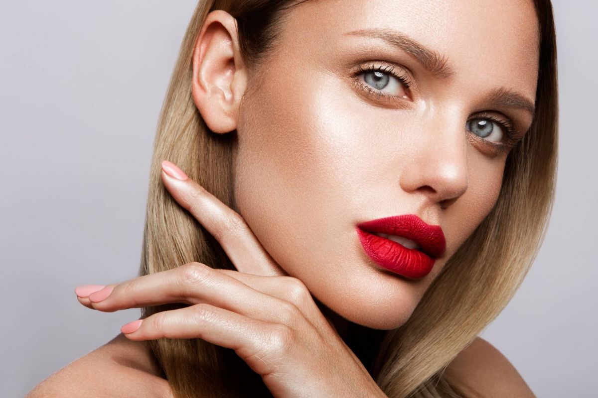 بهذه الخطوات إعتني ببشرتك في فصل الصيف