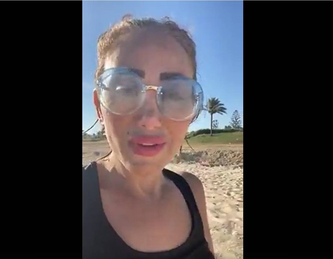 بالفيديو - ريهام سعيد تتعرض للتحرش من 6 شبّان وتبكي