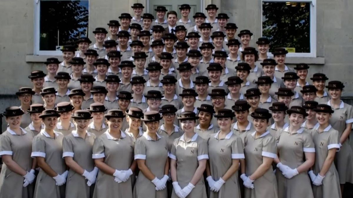 أسرار مربيات العائلات الملكية!