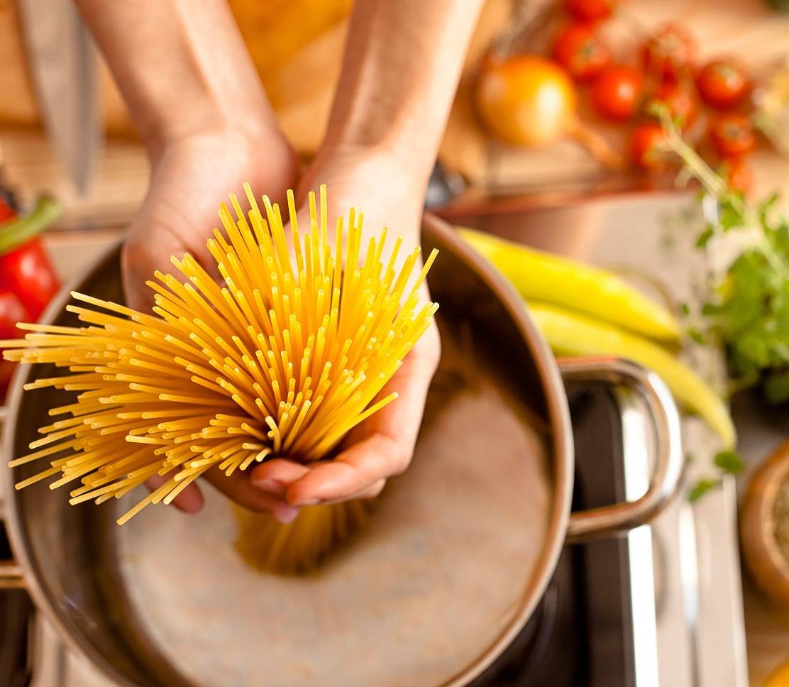 خطأ ترتكبينه عند طهو المعكرونة يفسد طعمها