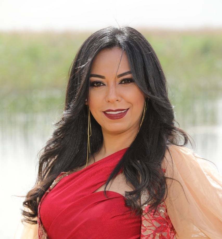 بالفيديو - مروة ناجي تكشف سبب دخولها العناية المركزة بسبب 