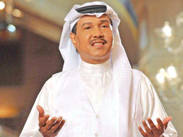 بالفيديو – هكذا عاقب محمد عبده ابنته بسبب إهانتها سائق العائلة حد البكاء