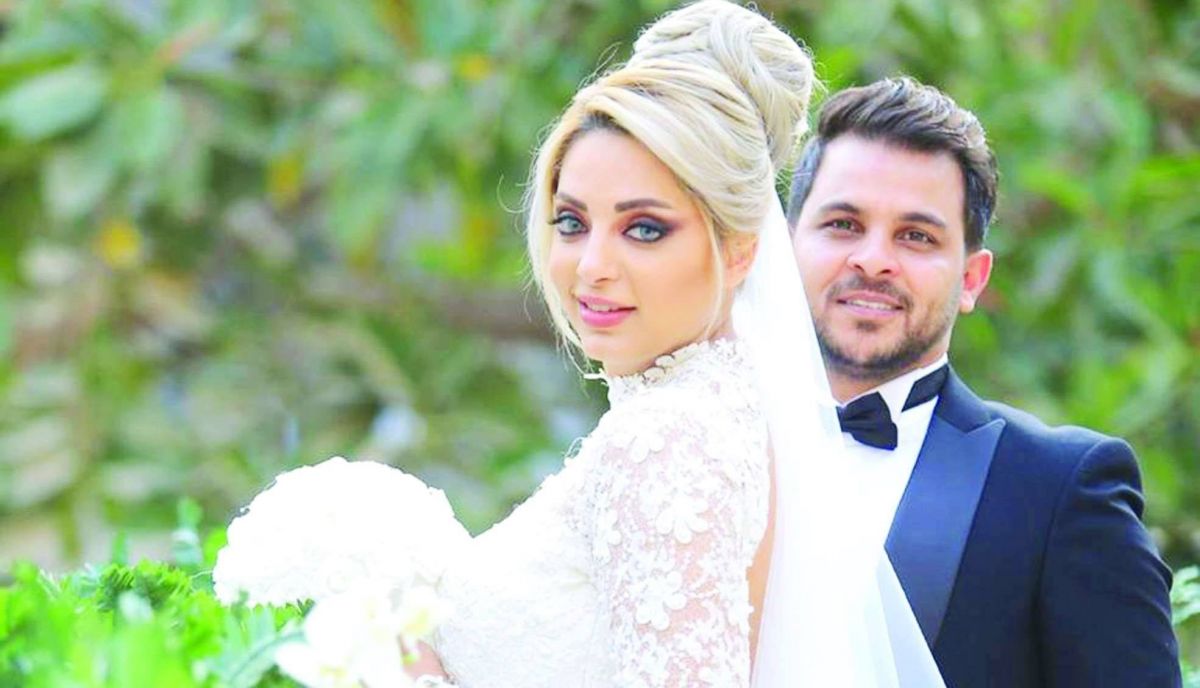 بالفيديو - مي حلمي تتبرّع بفستان زفافها بعد طلاقها