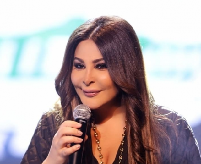 بالفيديو – بعد انهيارها بالبكاء على الهواء... إليسا تنفجر غضباً وهذا ما تمنته للزعماء