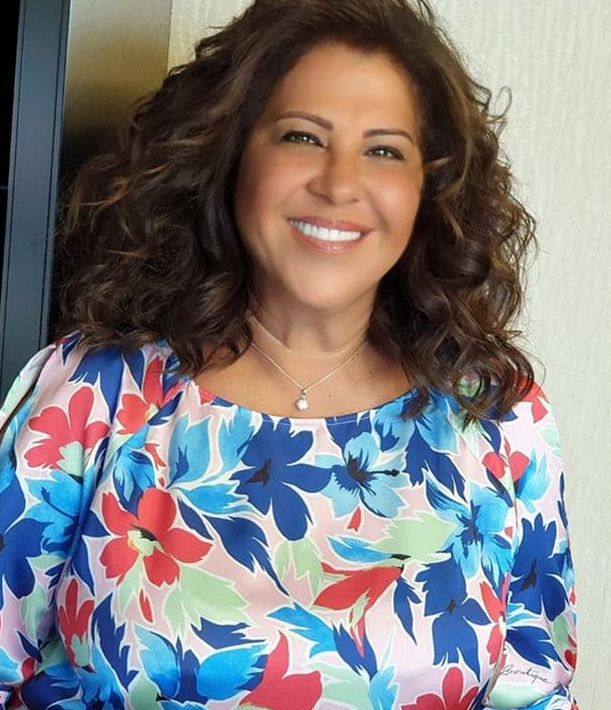 بالصورة – جمال ابنة ليلى عبد اللطيف السعودية في يوم خطوبتها يخطف الأضواء