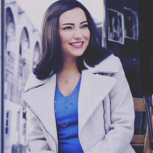 أمل عرفة تعلن إصابتها بكورونا: 