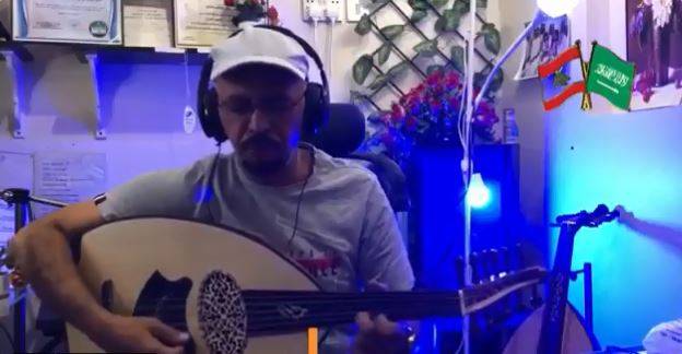 بالفيديو - ملحن سعودي يعبّر عن كارثة انفجار بيروت بمعزوفة حزينة