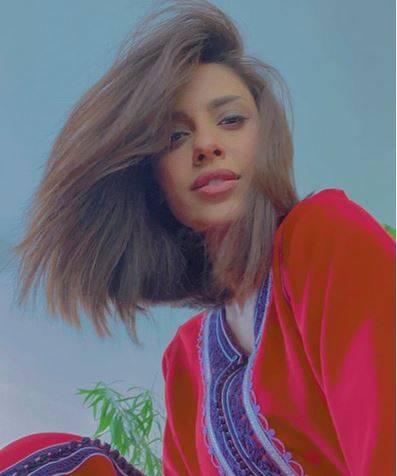 بالفيديو -  إلهام علي تودع العزوبية بحفل بسيط وتتلقى هدية ثمينة من فنانة