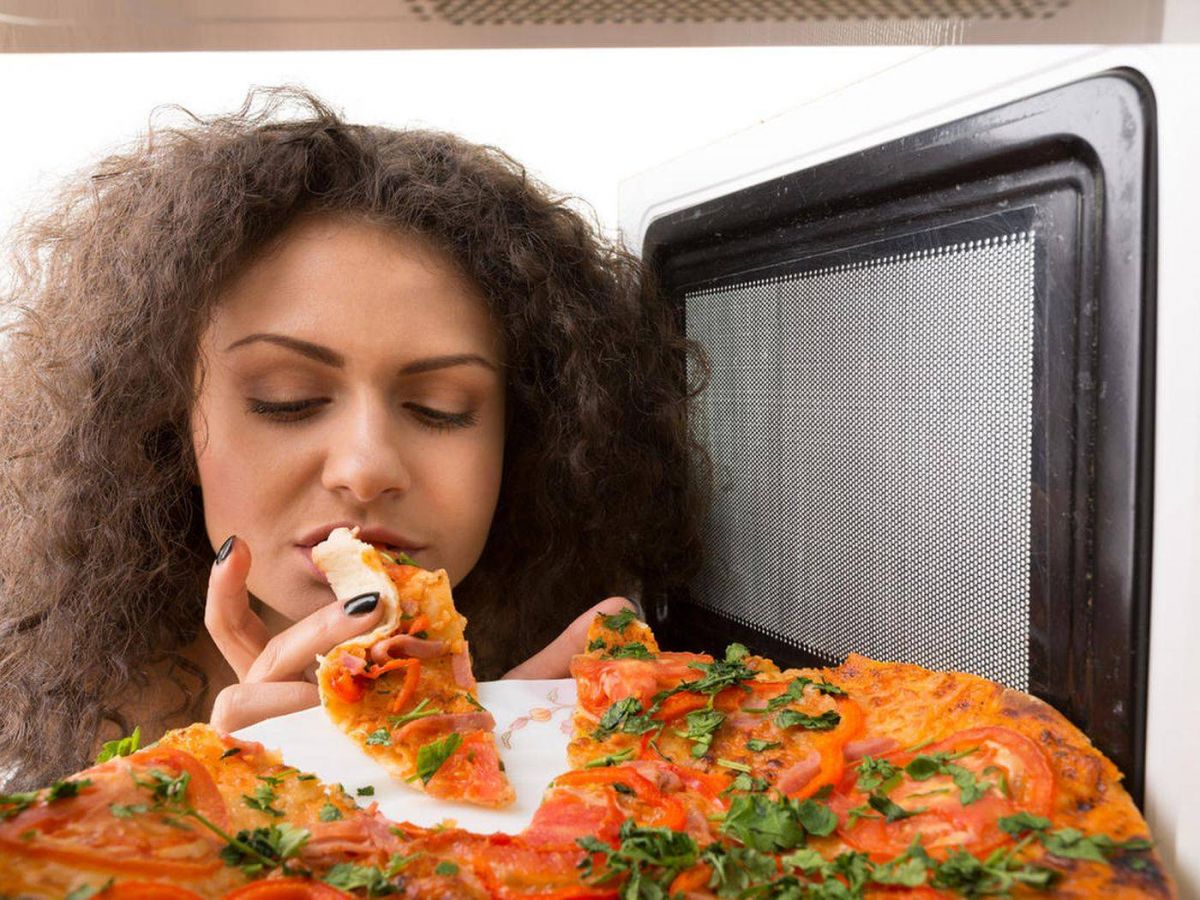 احذروا تناول الطعام في حالات الغضب... النتائج سيئة جداً